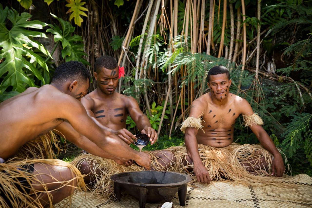 Outrigger Fiji Beach Resort Korotogo Екстериор снимка Kava ceremony in Fiji