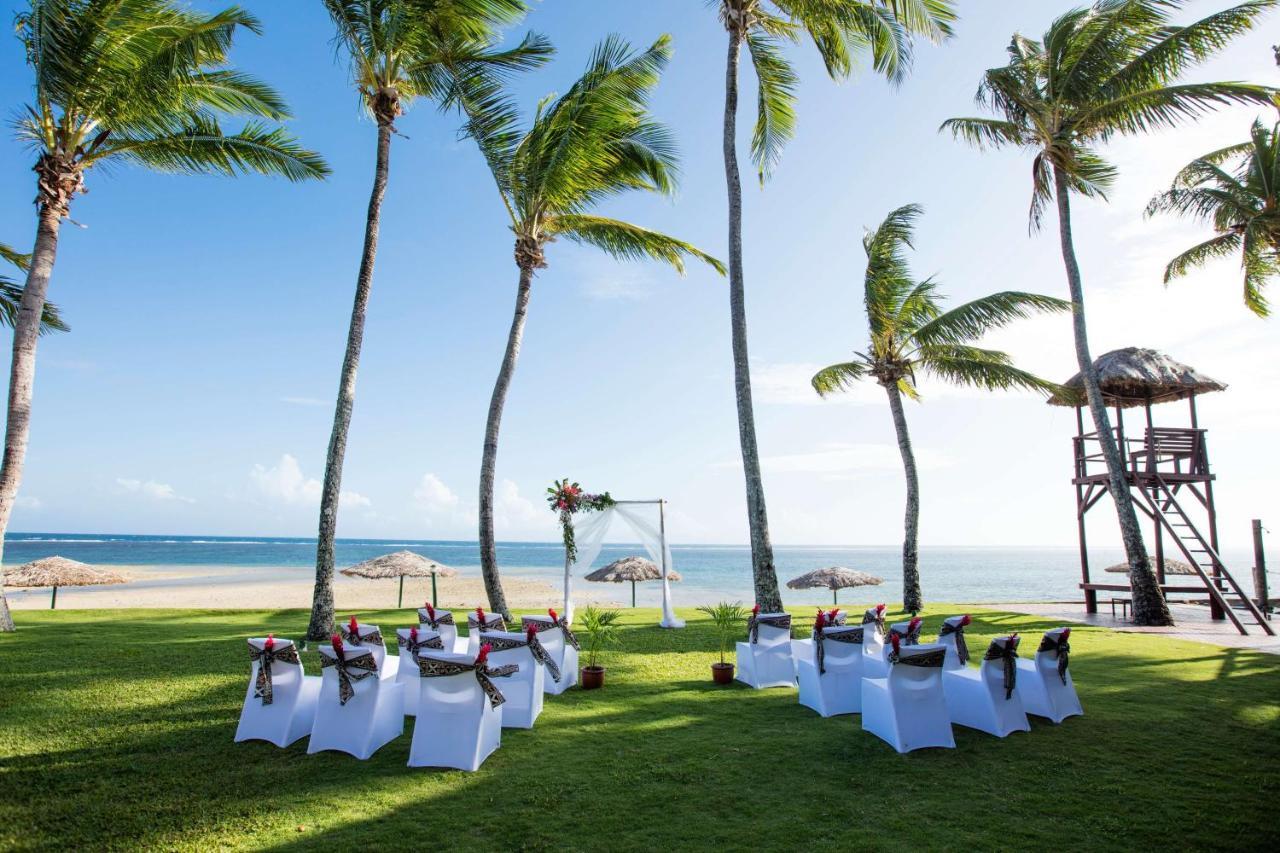 Outrigger Fiji Beach Resort Korotogo Екстериор снимка The beach at the Sheraton Resort