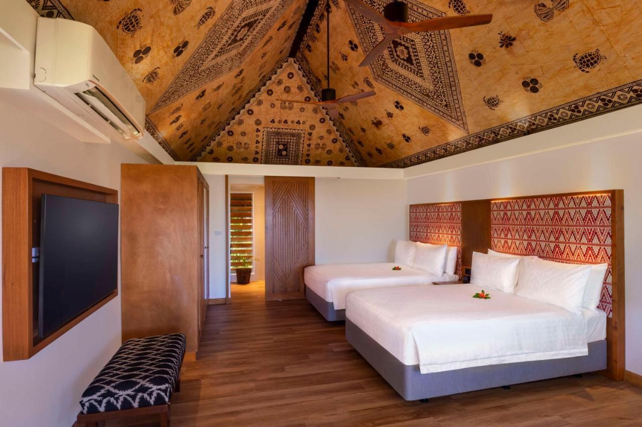 Outrigger Fiji Beach Resort Korotogo Екстериор снимка A bedroom at the Sheraton Resort Fiji