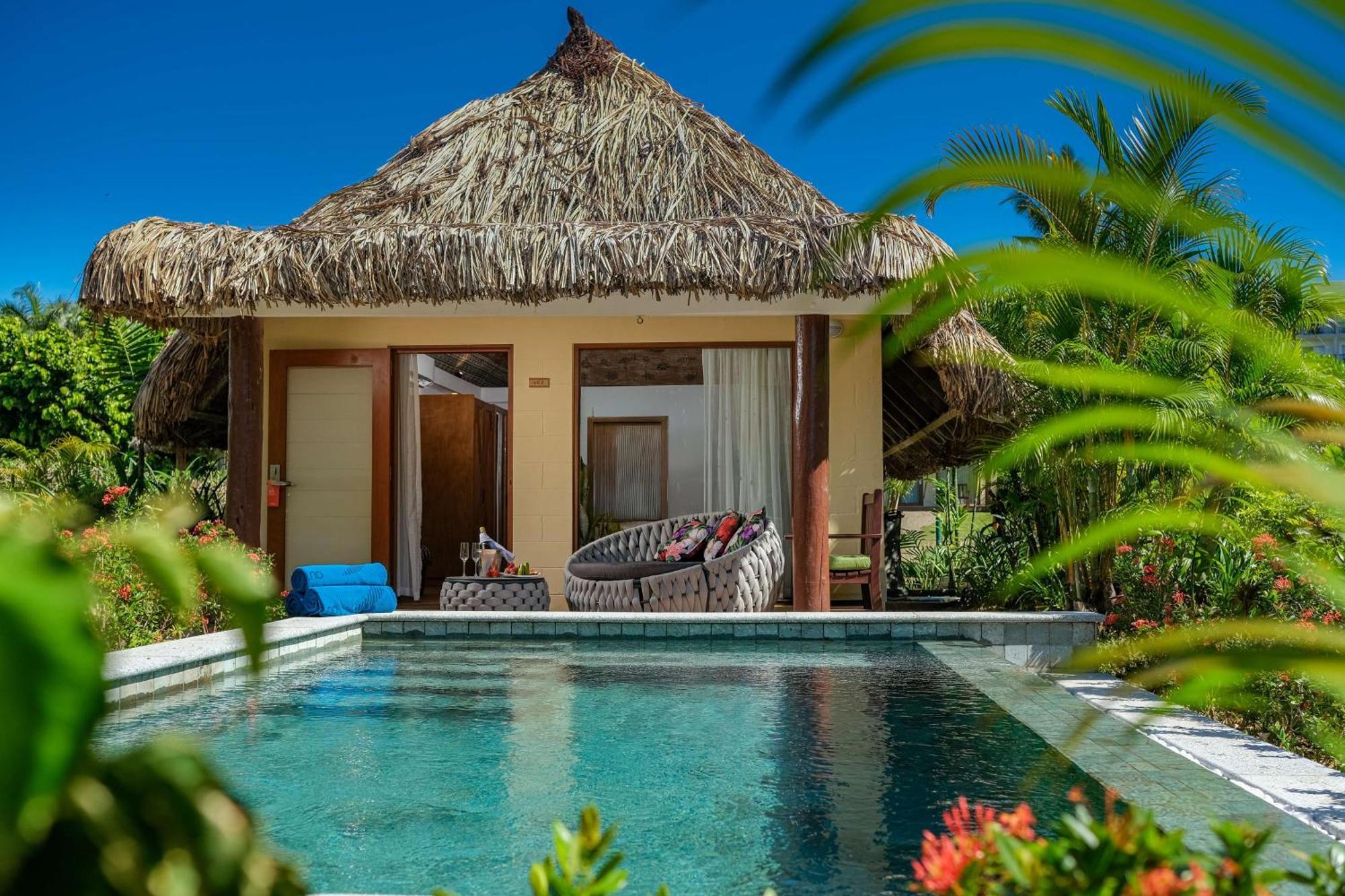 Outrigger Fiji Beach Resort Korotogo Екстериор снимка